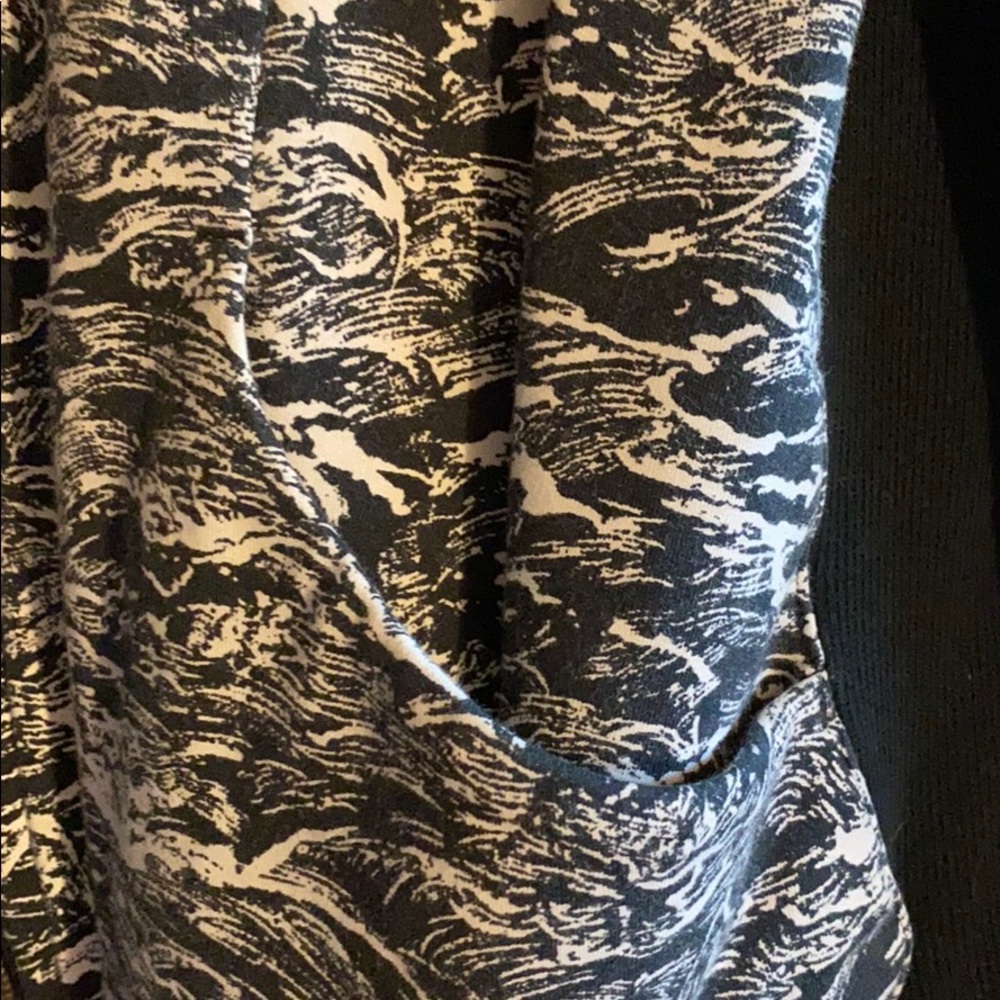 Lululemon Scuba Jacket - Picture 9 of 10